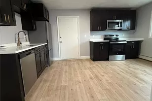 61 Vale St, Pawtucket, RI 02860 - Photo 3