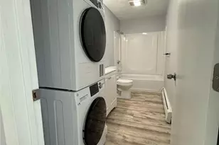 60 Esten Ave, Pawtucket, RI 02860 - Photo 11