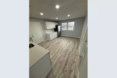 60 Esten Avenue #4, Pawtucket, RI 02860 - Photo 3