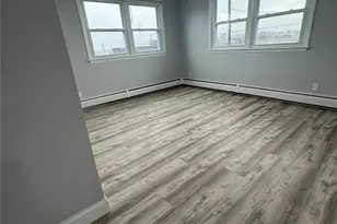 60 Esten Ave, Pawtucket, RI 02860 - Photo 5