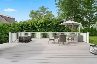 26 Coulters Road, Cranston, RI 02920 - Photo 3