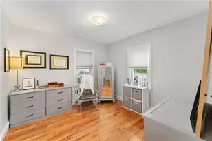 26 Coulters Rd, Cranston, RI 02920 - Photo 21