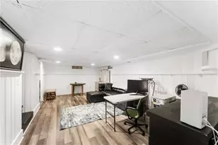 26 Coulters Rd, Cranston, RI 02920 - Photo 25