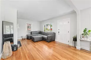 26 Coulters Rd, Cranston, RI 02920 - Photo 13