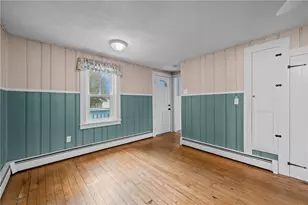 31 Hemlock Ave, Narragansett, RI 02882 - Photo 15