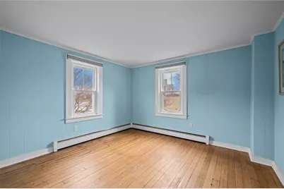 31 Hemlock Avenue, Narragansett, RI 02882 - Photo 13