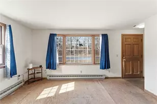 16 Triton Dr, North Kingstown, RI 02874 - Photo 5