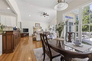 25 Southern View Dr, Narragansett, RI 02882 - Photo 13
