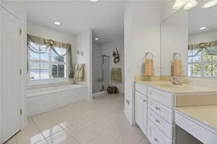 25 Southern View Dr, Narragansett, RI 02882 - Photo 29
