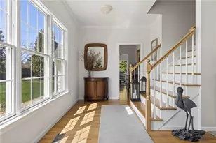 25 Southern View Dr, Narragansett, RI 02882 - Photo 5