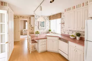 7 Beech Tree Rd, East Providence, RI 02916 - Photo 3