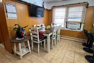 4 Dunbar St, Providence, RI 02909 - Photo 11