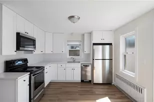 180 Grassmere Ave, East Providence, RI 02914 - Photo 19