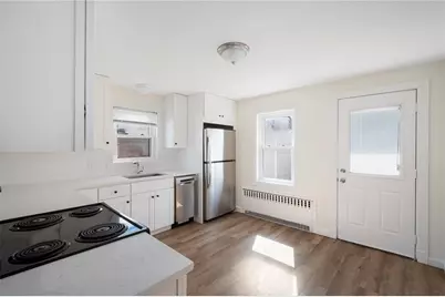 180 Grassmere Avenue, East Providence, RI 02914 - Photo 23