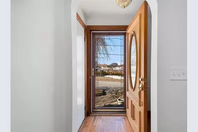 180 Grassmere Avenue, East Providence, RI 02914 - Photo 5