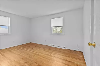 4 Weetamoe Road, Middletown, RI 02842 - Photo 13