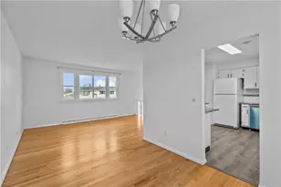 4 Weetamoe Rd, Middletown, RI 02842 - Photo 7