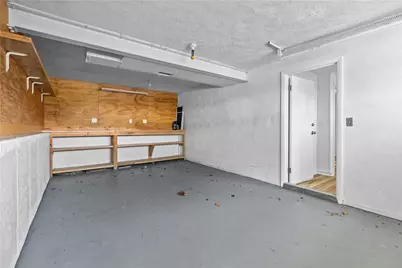 4 Weetamoe Road, Middletown, RI 02842 - Photo 27