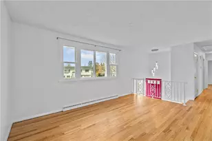 4 Weetamoe Rd, Middletown, RI 02842 - Photo 5