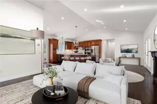 20 Peggy Dr, Cumberland, RI 02864 - Photo 5