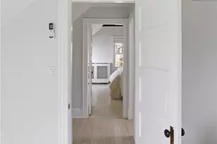 60 Prospect Hill St, Newport, RI 02840 - Photo 21