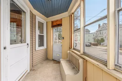 95 Corinth Street, Providence, RI 02907 - Photo 15