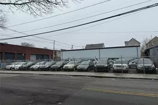 550 Prairie Ave, Providence, RI 02905 - Photo 1