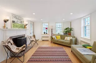 2678 E Main Rd, Portsmouth, RI 02871 - Photo 3