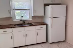 96 Shawmut Ave, Central Falls, RI 02863 - Photo 3