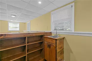 25 Harris Dr, Tiverton, RI 02878 - Photo 21