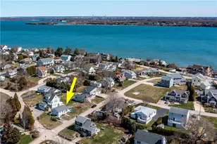 26 Richard Smith Rd, Narragansett, RI 02882 - Photo 5