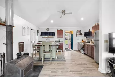 28 Pier Road, Portsmouth, RI 02872 - Photo 11