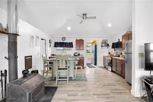 28 Pier Rd, Portsmouth, RI 02872 - Photo 11