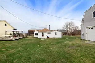 28 Pier Rd, Portsmouth, RI 02872 - Photo 5