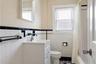 11 La Salle Dr, Providence, RI 02908 - Photo 9