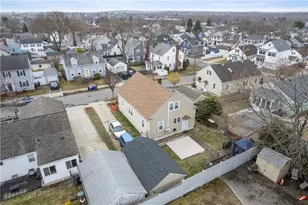 11 La Salle Dr, Providence, RI 02908 - Photo 37