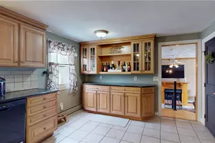 33 Teakwood Dr W, Coventry, RI 02816 - Photo 13