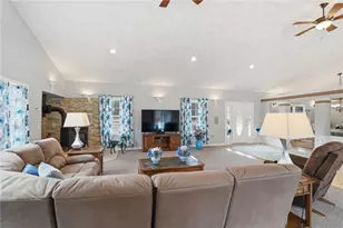 320 Franklin Road Rd, Coventry, RI 02816 - Photo 13