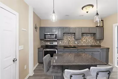 35 Allen Avenue, Pawtucket, RI 02860 - Photo 5