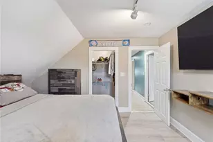 35 Allen Ave, Pawtucket, RI 02860 - Photo 23