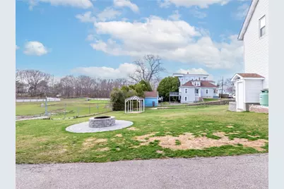 58 Williams Street, Woonsocket, RI 02895 - Photo 17