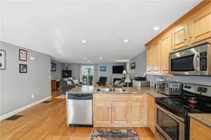272 Cass Ave, Woonsocket, RI 02895 - Photo 7