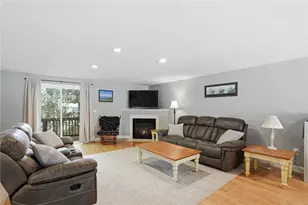 272 Cass Ave, Woonsocket, RI 02895 - Photo 9