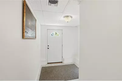 272 Cass Avenue #3, Woonsocket, RI 02895 - Photo 29