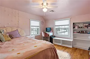 48 Rowe Ave, Warwick, RI 02889 - Photo 23