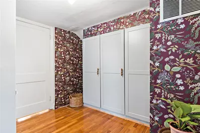 48 Rowe Avenue, Warwick, RI 02889 - Photo 19