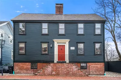 16 Bridge Street, Newport, RI 02840 - Photo 1