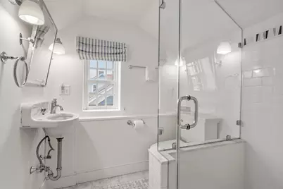 16 Bridge Street, Newport, RI 02840 - Photo 29