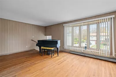 75 Montgomery Street, Tiverton, RI 02878 - Photo 17