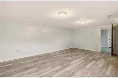 75 Montgomery Street, Tiverton, RI 02878 - Photo 39